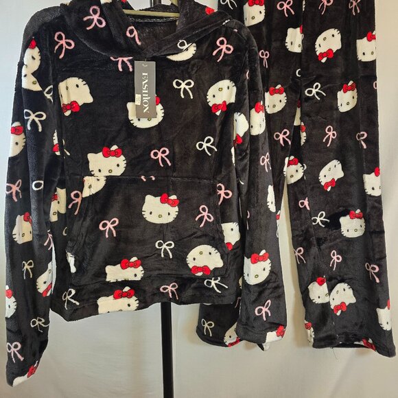Woman’s Black and White Fleece Hello Kitty Pajama set - Picture 2 of 3